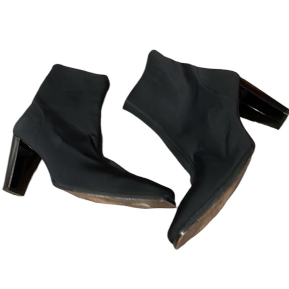 Stuart Weitzman Black Microfiber Fabric Stretch Boots size 8.5 - Picture 4 of 12